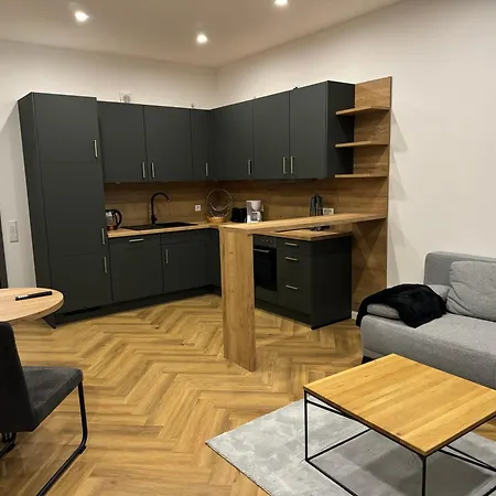 -suite Apartment *